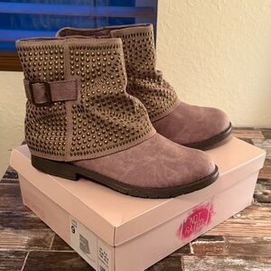 Women’s Ankle Boots